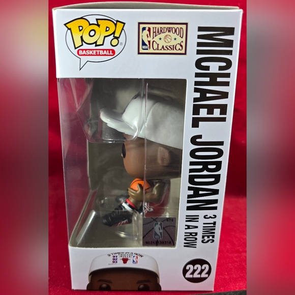 Funko Pop! Michael Jordan 3 Times In A Row Funko #222 (Nib) With Pop Protector - Picture 5 of 7